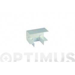 DERIVACION EN T CANAL 60X60 MM